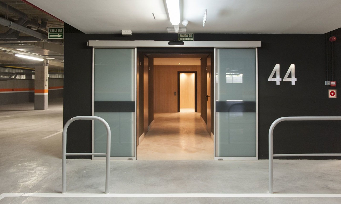 historia slidehsow 16 single home singlehome