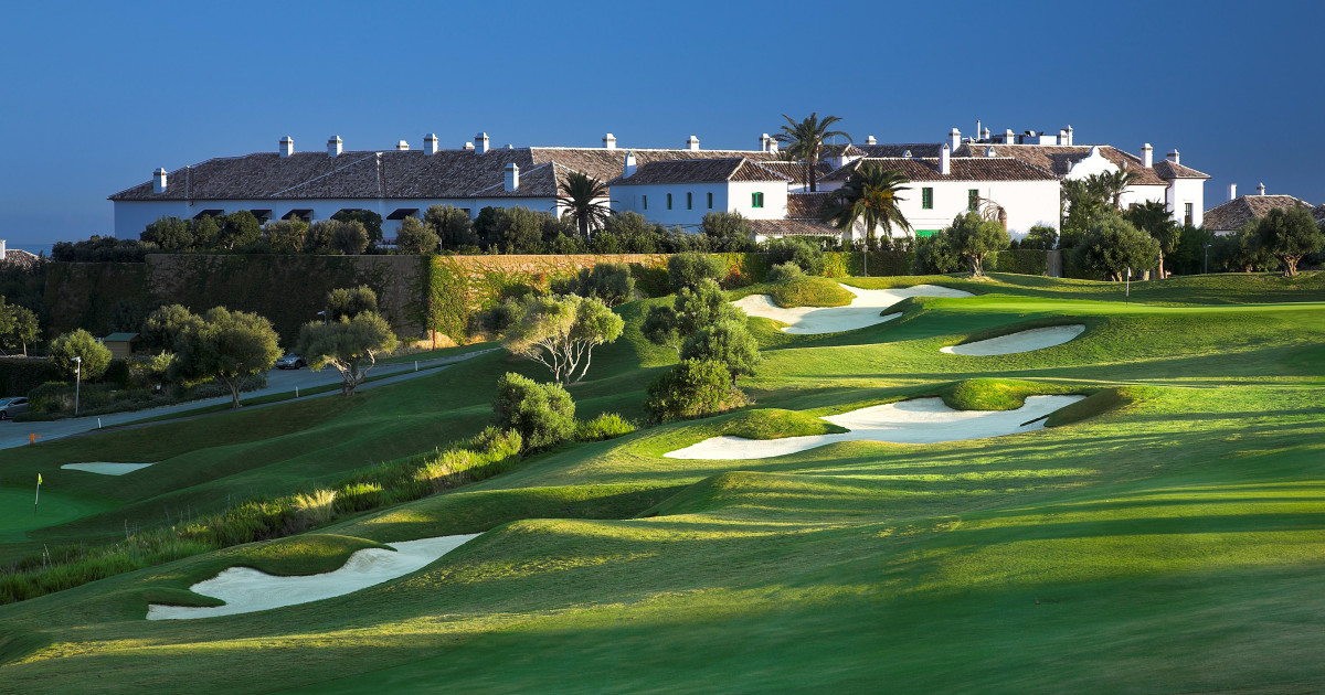 https://www.singlehome.es/assets/hotels/finca-cortesin/finca-cortesin-exterior__FillWzEyMDAsNjMwXQ.jpg
