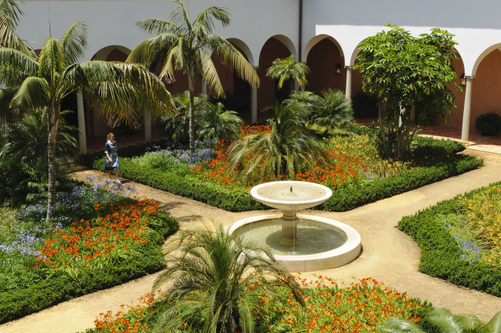 finca cortesin patio 1