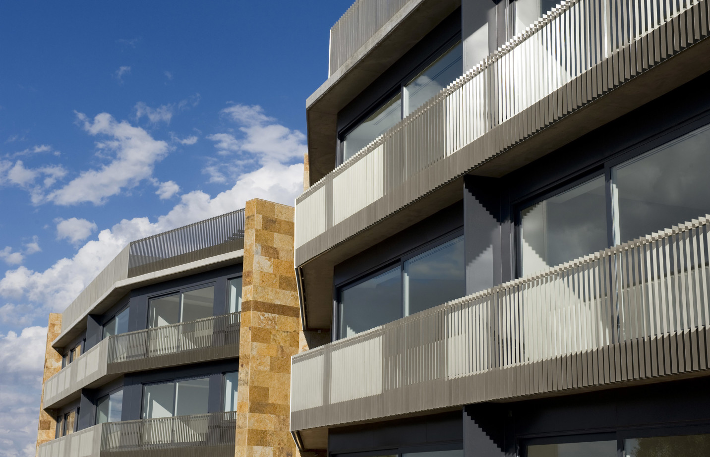 pardo de aravaca fachada